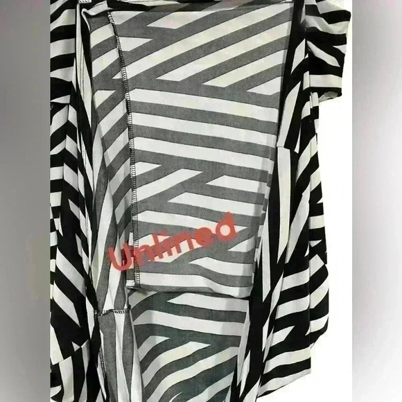 Plus Size 2XL Maxi Skirt with fold over waist  Black White Print - Picture 5 of 6